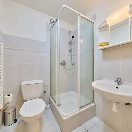 3 By Interhome